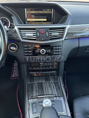 Mercedes E 350 2009, 230,000 km - 3.5 l - Bakı