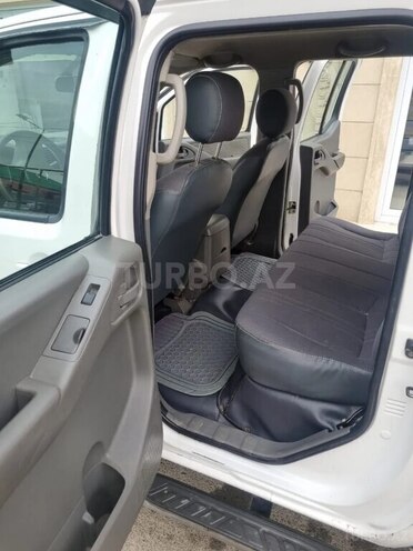 Nissan Navara 2008, 320,000 km - 2.5 л - Bakı