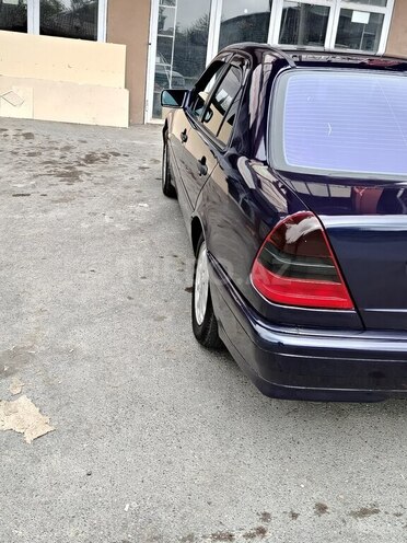 Mercedes C 180 1998, 428,688 km - 1.8 l - Zaqatala