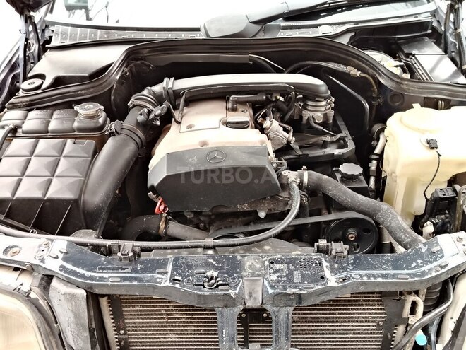 Mercedes C 180 1998, 428,688 km - 1.8 l - Zaqatala
