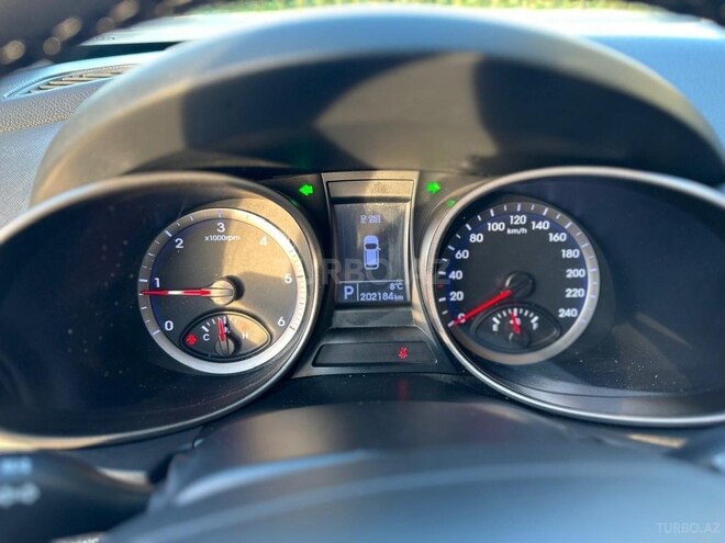 Hyundai Santa Fe 2013, 202,184 km - 2.2 л - Sumqayıt