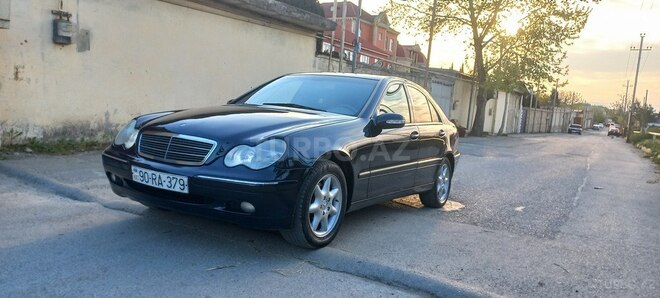 Mercedes C 240 2003, 231,234 km - 2.6 l - Bakı