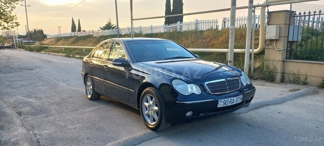 Mercedes C 240 2003, 231,234 km - 2.6 l - Bakı