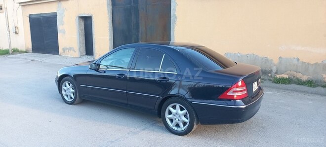 Mercedes C 240 2003, 231,234 km - 2.6 l - Bakı