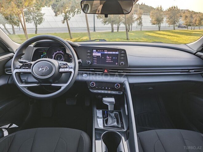 Hyundai Elantra 2022, 63,000 km - 1.6 l - Bakı