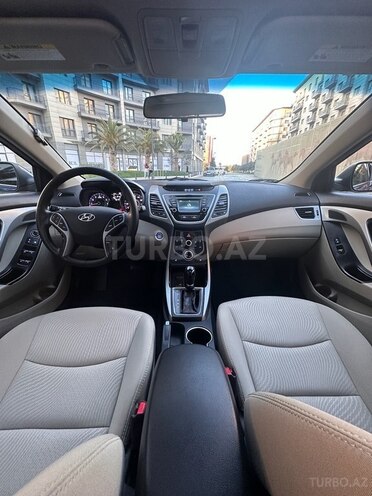 Hyundai Elantra 2015, 79,180 km - 1.8 л - Bakı