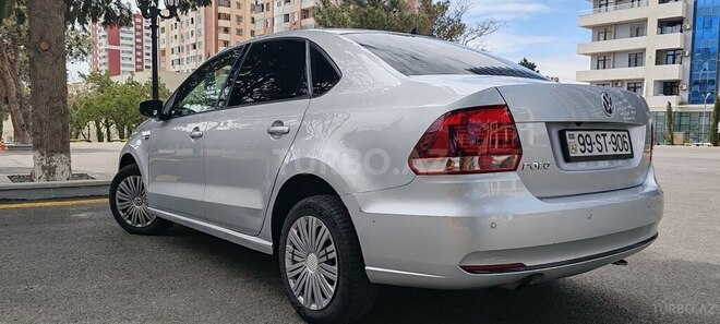 Volkswagen Polo 2019, 87,000 km - 1.6 l - Bakı
