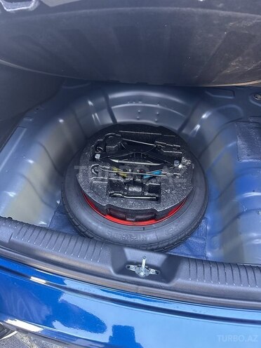 Hyundai Elantra 2015, 79,180 km - 1.8 л - Bakı