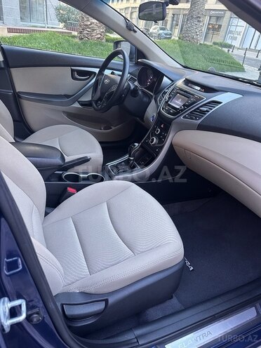 Hyundai Elantra 2015, 79,180 km - 1.8 л - Bakı