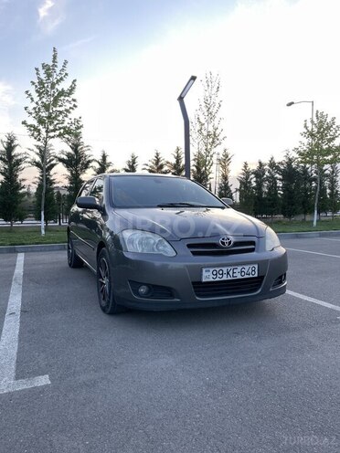 Toyota Corolla 2005, 274,325 km - 1.4 l - Salyan