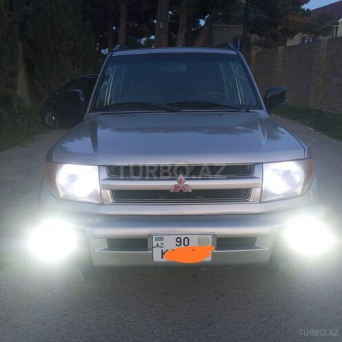 Mitsubishi Pajero io 2001, 168,500 km - 2.0 л - Bakı