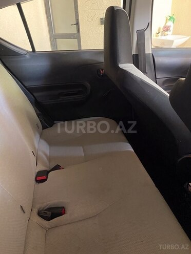 Toyota Aqua 2019, 131,000 km - 1.5 л - Bakı