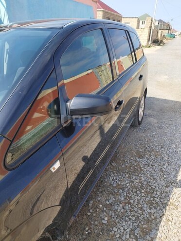 Opel Zafira 2006, 250,000 km - 2.0 л - Bakı