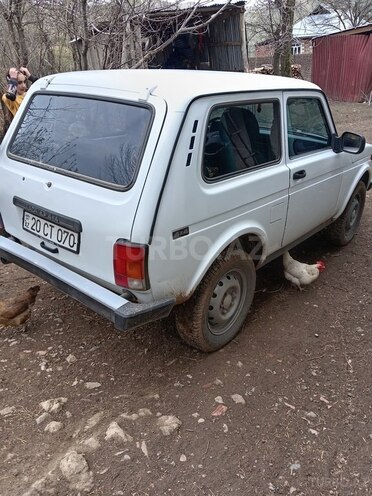LADA (VAZ) Niva 2009, 15,000 km - 1.7 l - Tovuz