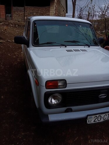 LADA (VAZ) Niva 2009, 15,000 km - 1.7 l - Tovuz