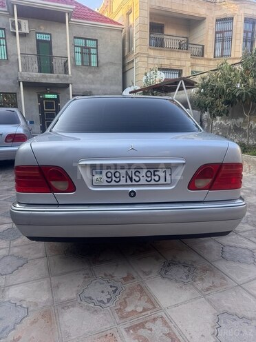 Mercedes E 230 1996, 325,452 km - 2.3 л - Bakı