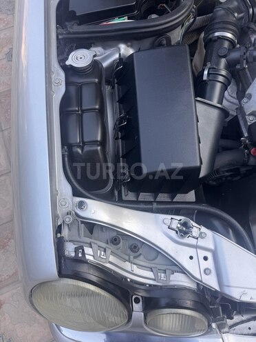 Mercedes E 230 1996, 325,452 km - 2.3 л - Bakı