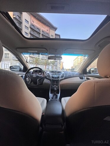 Hyundai Elantra 2015, 79,180 km - 1.8 л - Bakı