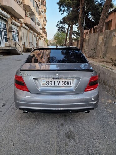 Mercedes C 300 4MATIC 2008, 200,000 km - 3.0 л - Bakı