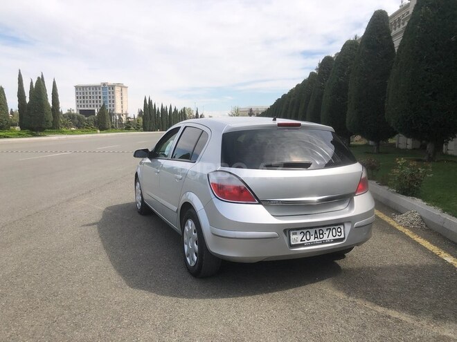 Opel Astra 2004, 288,140 km - 1.4 l - Gəncə