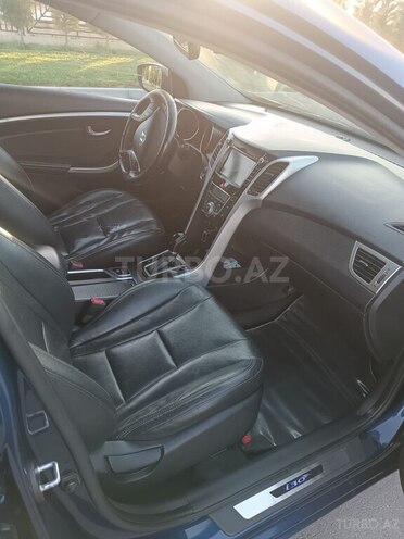 Hyundai i30 2011, 270,881 km - 1.6 l - Salyan