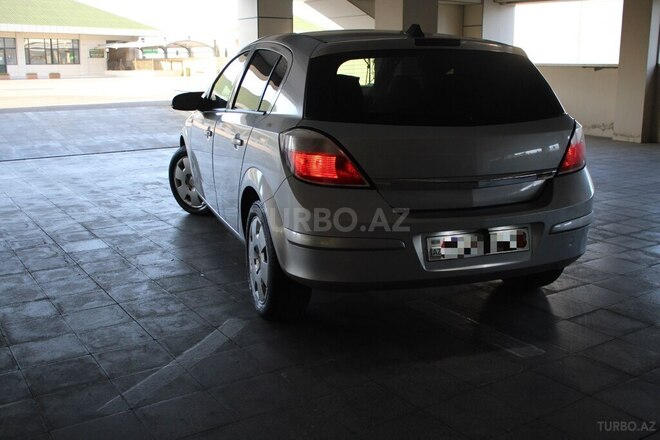 Opel Astra 2006, 238,000 km - 1.4 l - Bakı