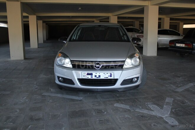 Opel Astra 2006, 238,000 km - 1.4 l - Bakı
