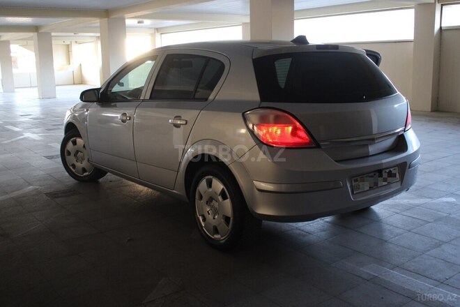 Opel Astra 2006, 238,000 km - 1.4 l - Bakı