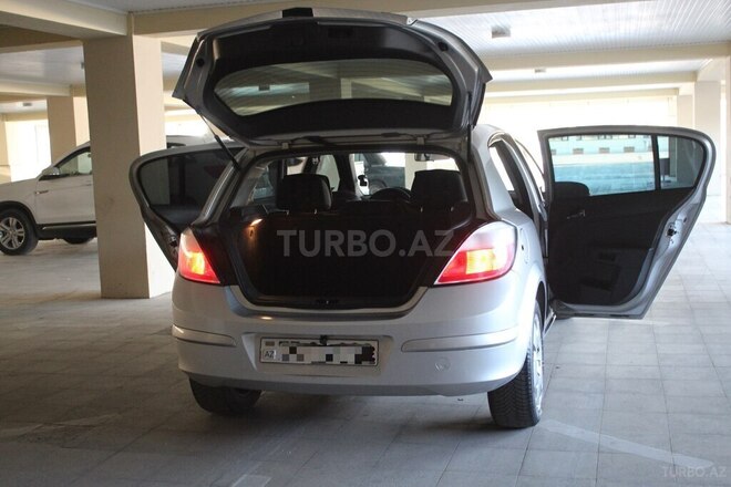 Opel Astra 2006, 238,000 km - 1.4 l - Bakı