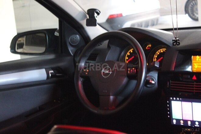 Opel Astra 2006, 238,000 km - 1.4 l - Bakı
