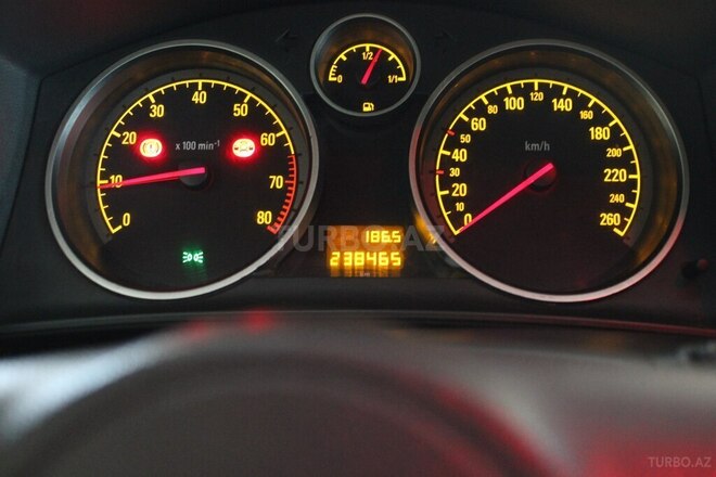 Opel Astra 2006, 238,000 km - 1.4 l - Bakı