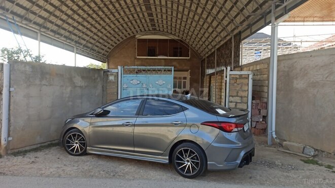 Hyundai Avante 2015, 200,500 km - 1.6 l - Bakı