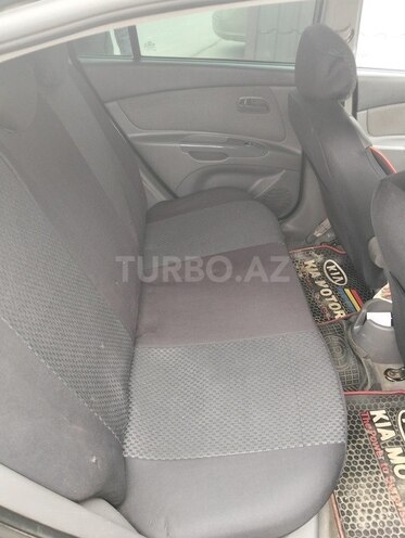 Kia Rio 2009, 230,000 km - 1.4 l - Qusar