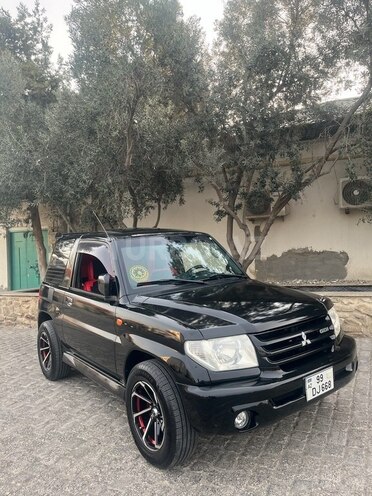 Mitsubishi Pajero io 2000, 240,000 km - 2.0 л - Bakı
