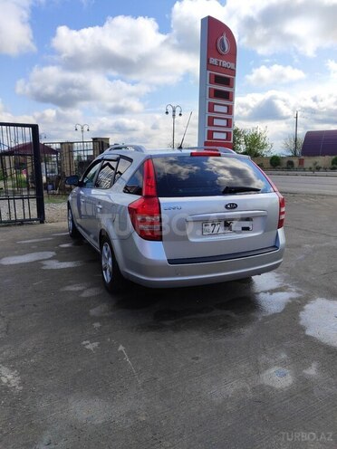 Kia Ceed 2008, 270,000 km - 1.6 л - Goranboy
