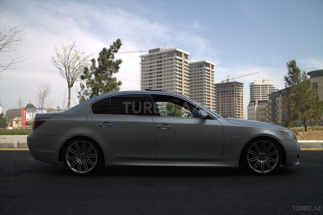BMW 530 2004, 286,800 km - 3.0 l - Bakı