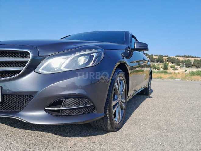 Mercedes E 220 d 4MATIC 2014, 227,000 km - 2.2 л - Bakı