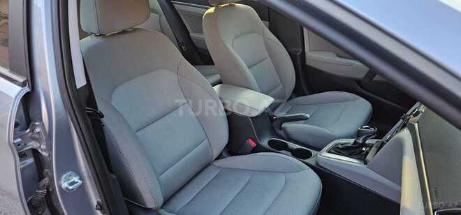 Hyundai Elantra 2016, 41,367 km - 2.0 l - Bakı