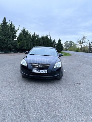 Kia Ceed 2007, 183,756 km - 1.4 l - Qazax