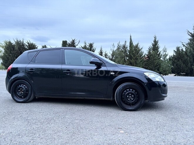 Kia Ceed 2007, 183,756 km - 1.4 l - Qazax