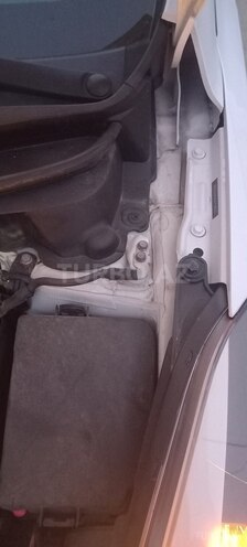 Hyundai Elantra 2015, 205,459 km - 1.8 l - Qusar