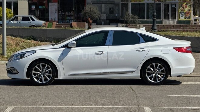 Hyundai Grandeur 2015, 127,000 km - 2.2 l - Bakı