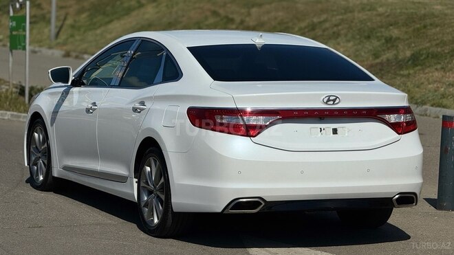 Hyundai Grandeur 2015, 127,000 km - 2.2 l - Bakı