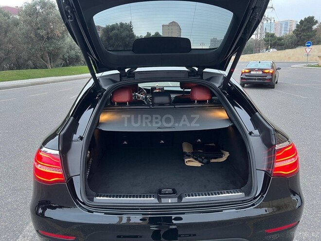 Mercedes GLC 300 4MATIC Coupe 2018, 60,000 km - 2.0 l - Bakı
