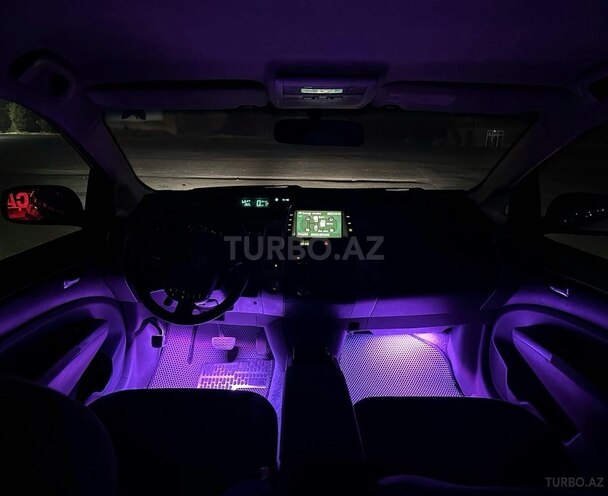 Toyota Prius-10