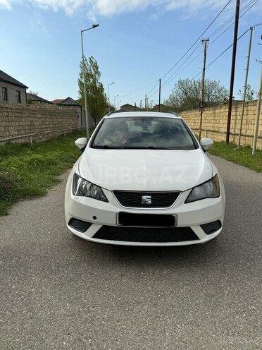 SEAT Ibiza-1
