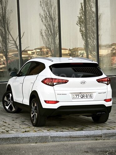 Hyundai Tucson-4