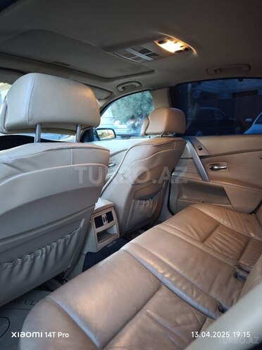 BMW 545 2005, 325,000 km - 4.4 l - Bakı