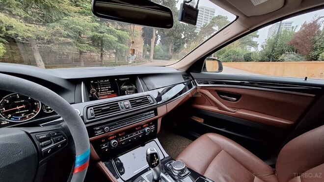 BMW 520-16