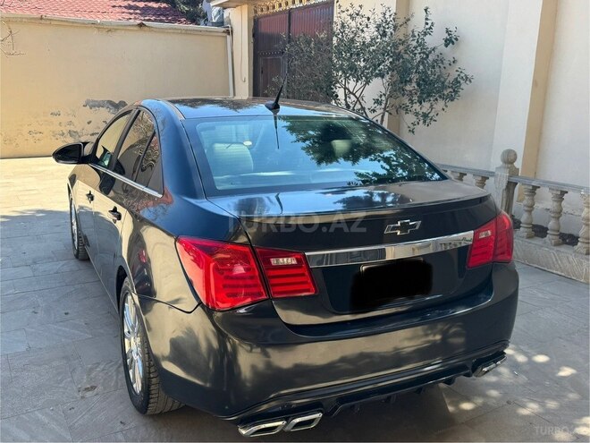 Chevrolet Cruze-4